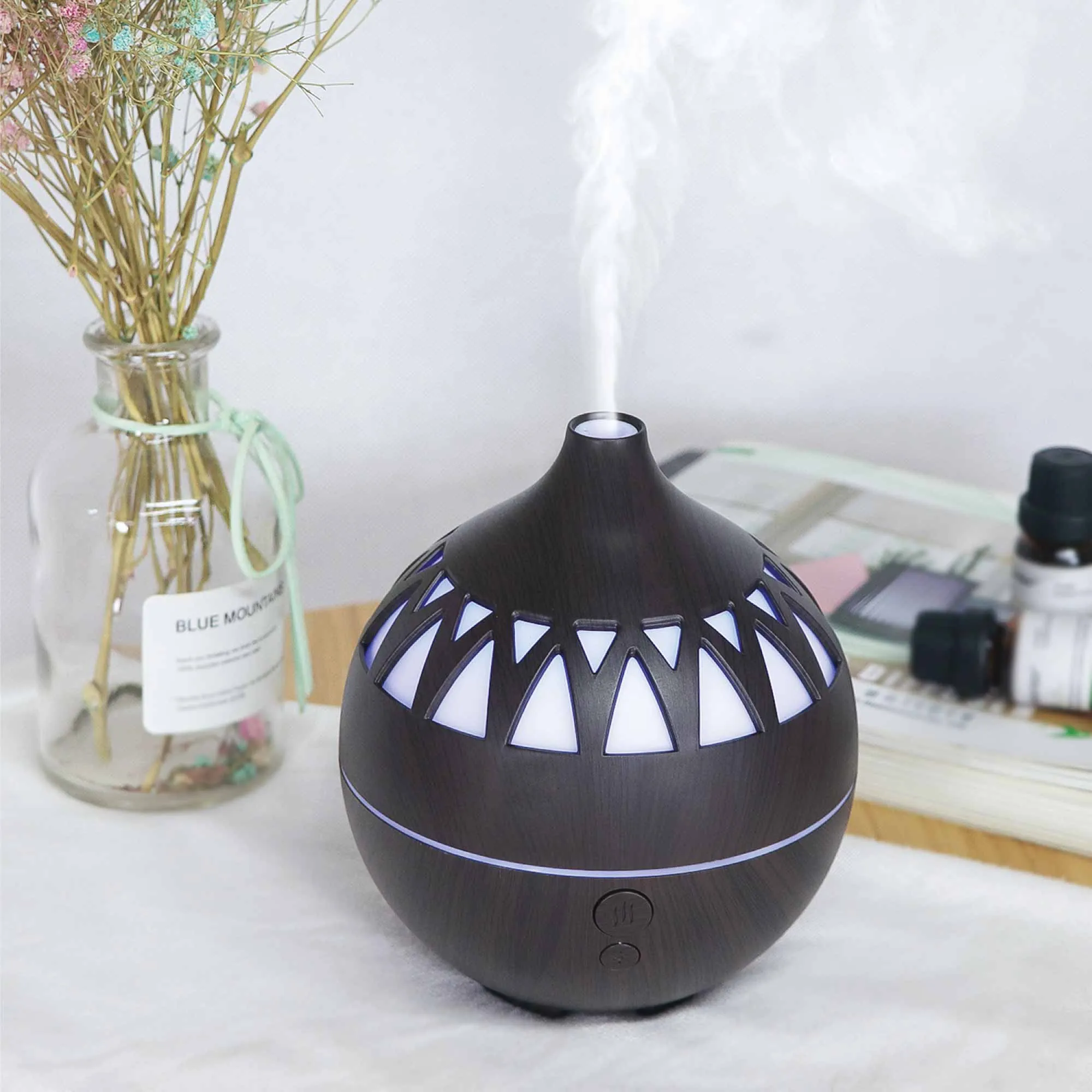 Aroma Diffuser - Essential Oil 180ml USB LED Dark Wood