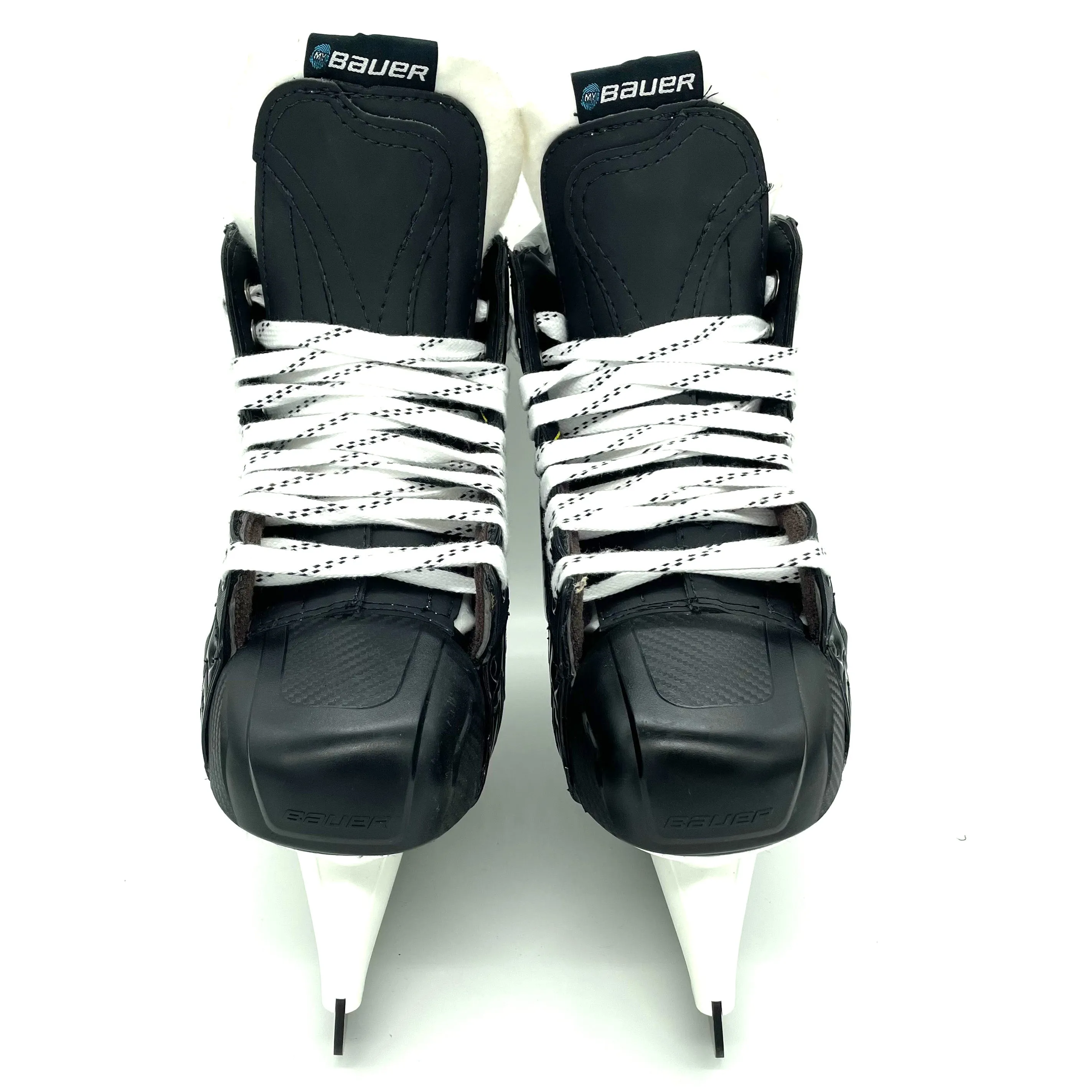 Bauer Supreme Ultrasonic - New Pro Stock Goalie Skates - Size 8.25L 7.875R