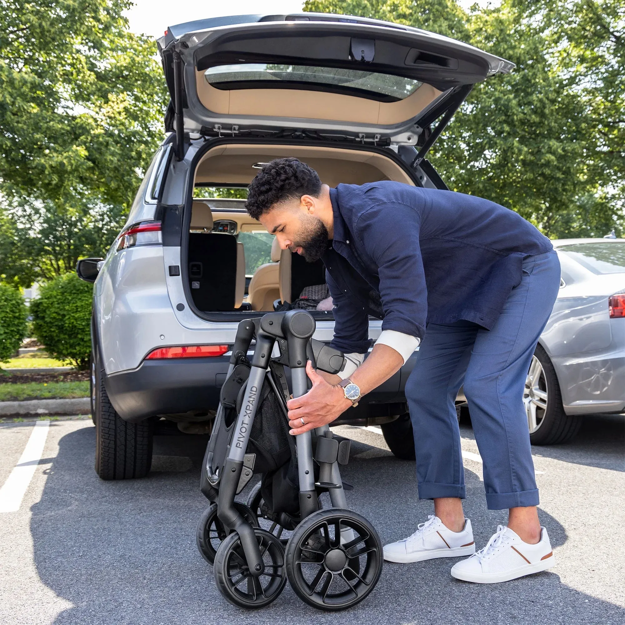 Evenflo Pivot Xpand Travel System with LiteMax Infant Car Seat - Sabino Grey