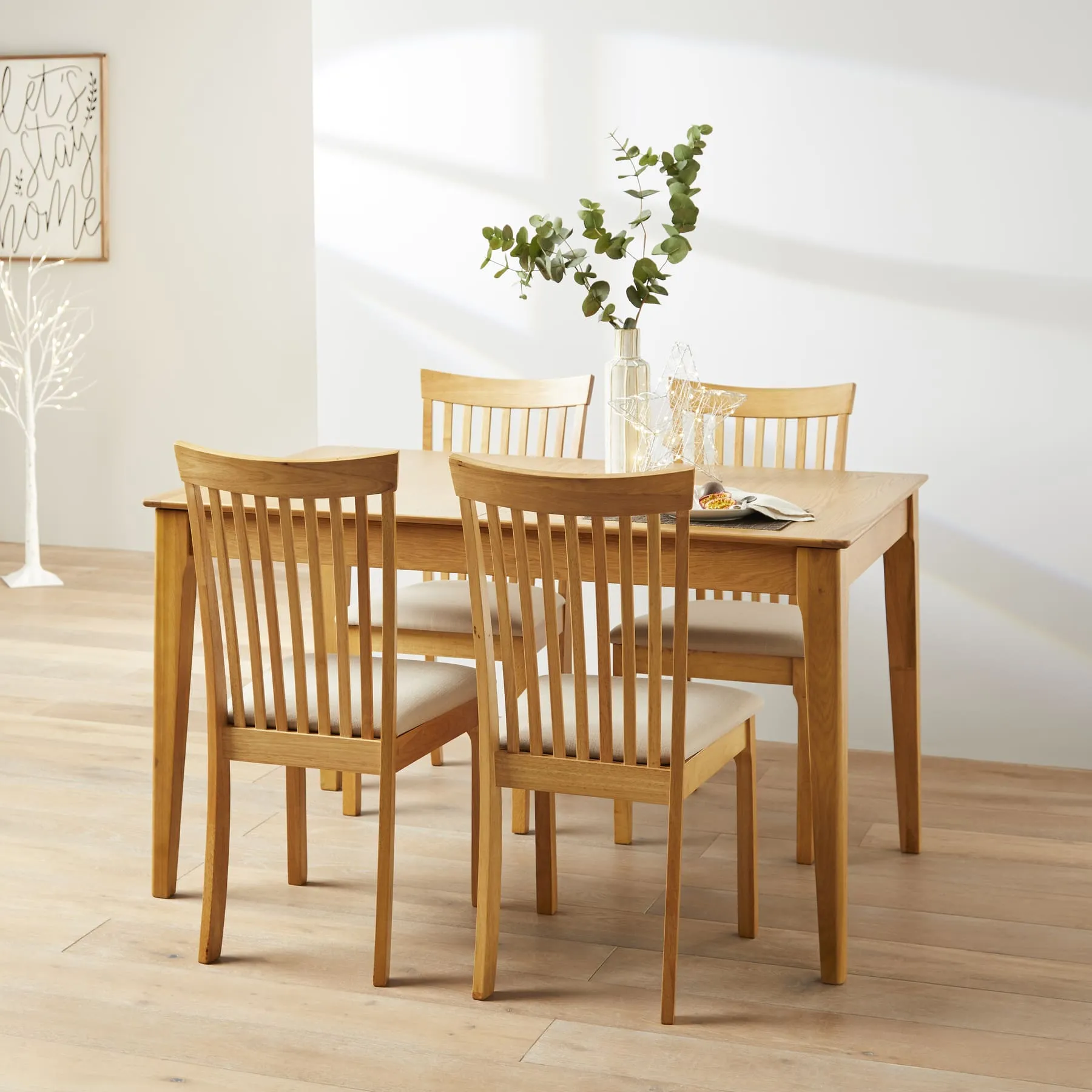 Oak Dining Table with Extendable Leaf