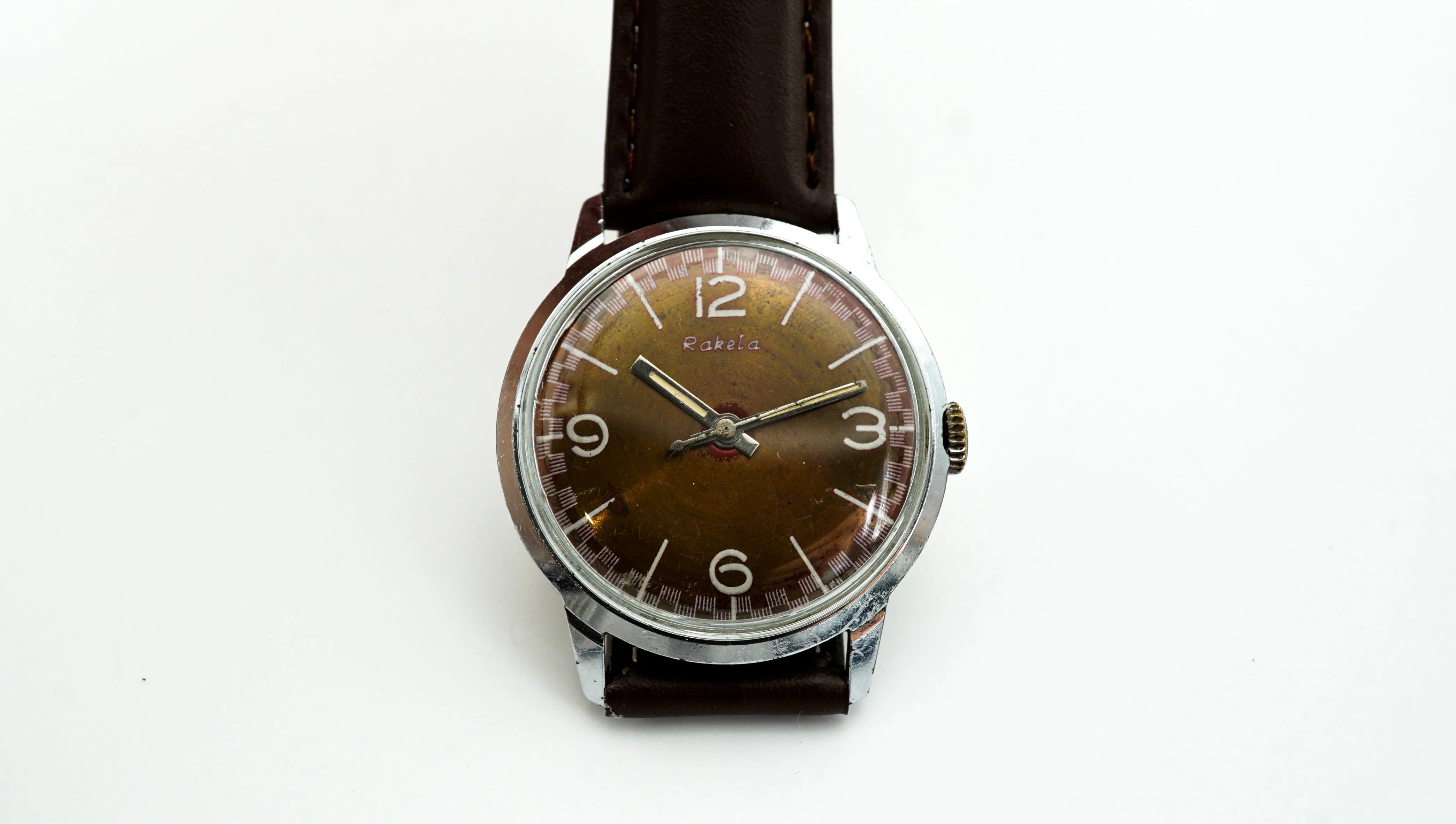 Vintage mechanical watch Raketa 2609 wristwatch